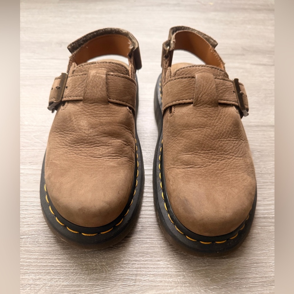 Dr Martens Jorge ll Mule — SIZE 7 — Savannah Tan